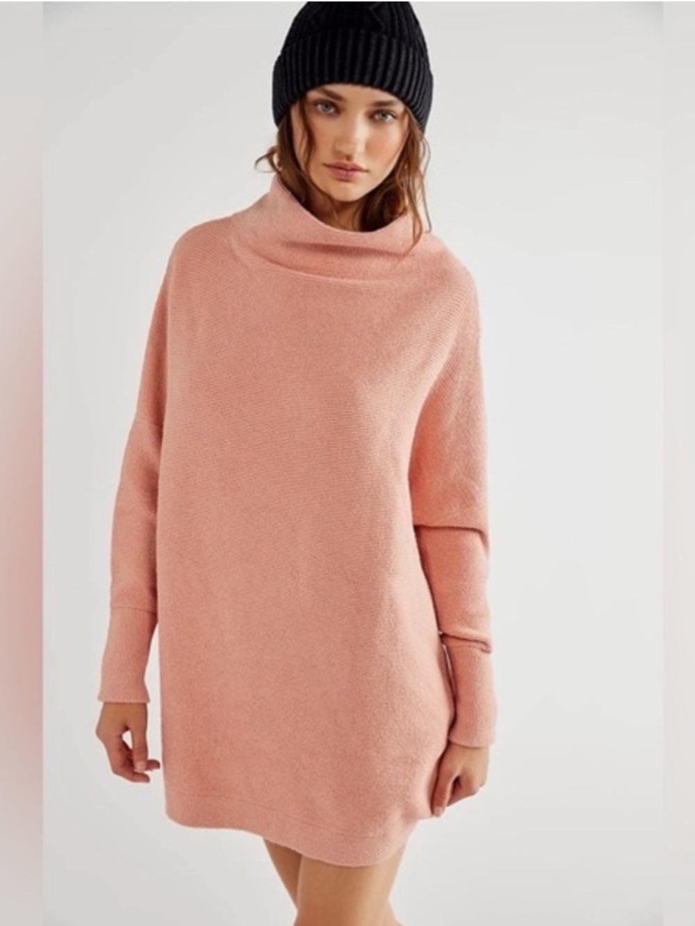 FREE PEOPLE OTTOMAN Dusty Pink - L